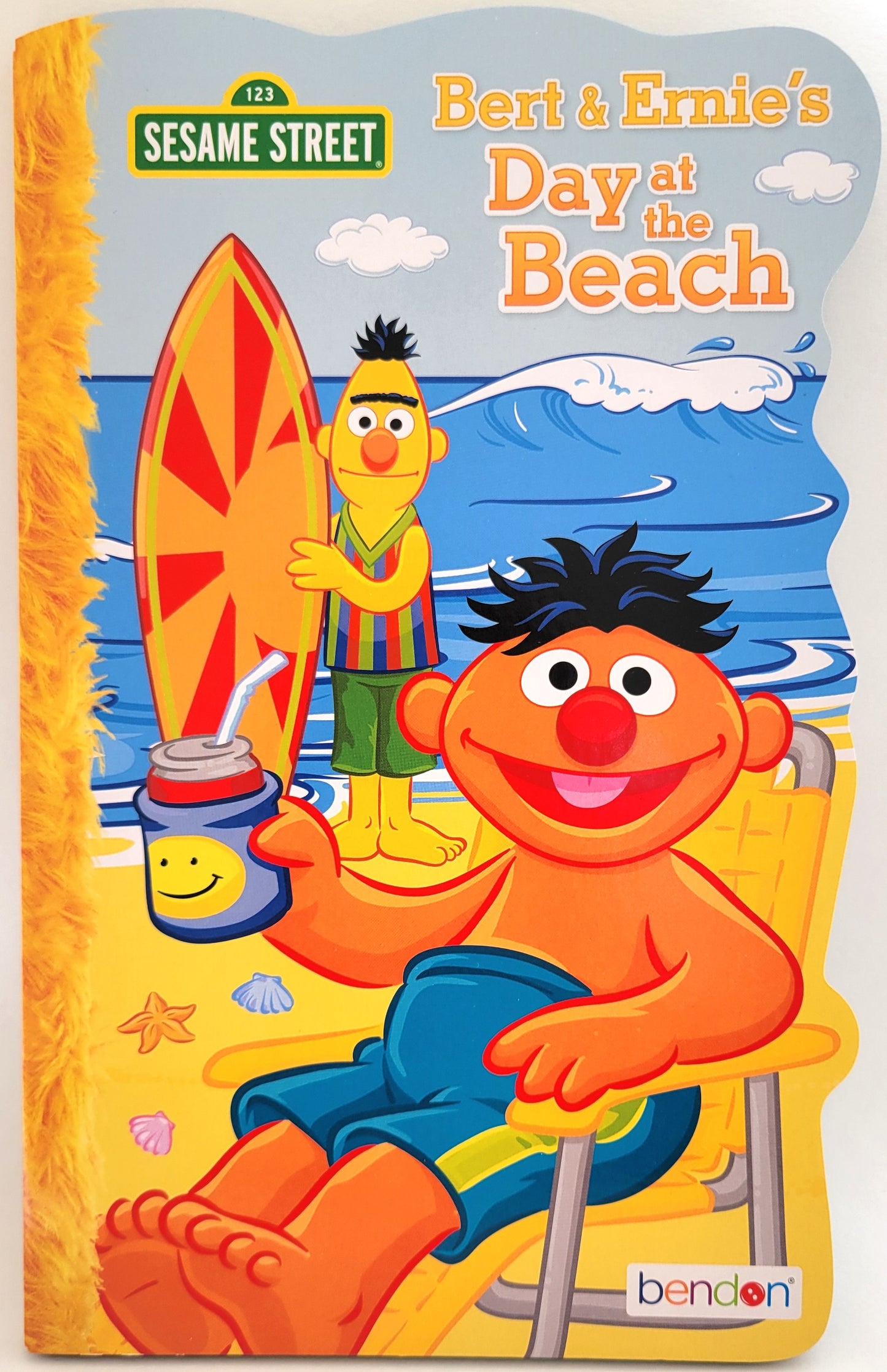Sesame Street Bert & Ernie's Day at the Beach Board Book